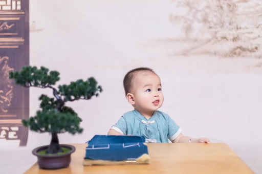 海宁宝宝喊肚子疼怎么回事
